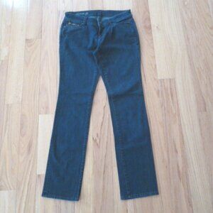 Ann Taylor jeans Modern fit low rise 4P 4 Petite excellent condition
